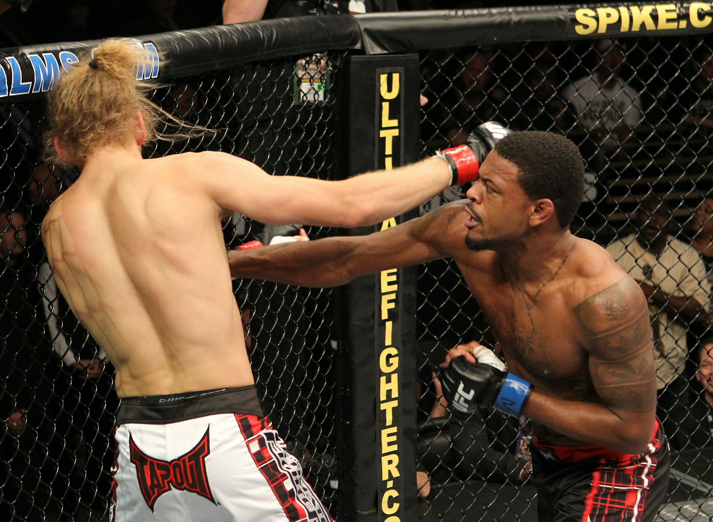 Jonathan Brookins vs Michael Johnson