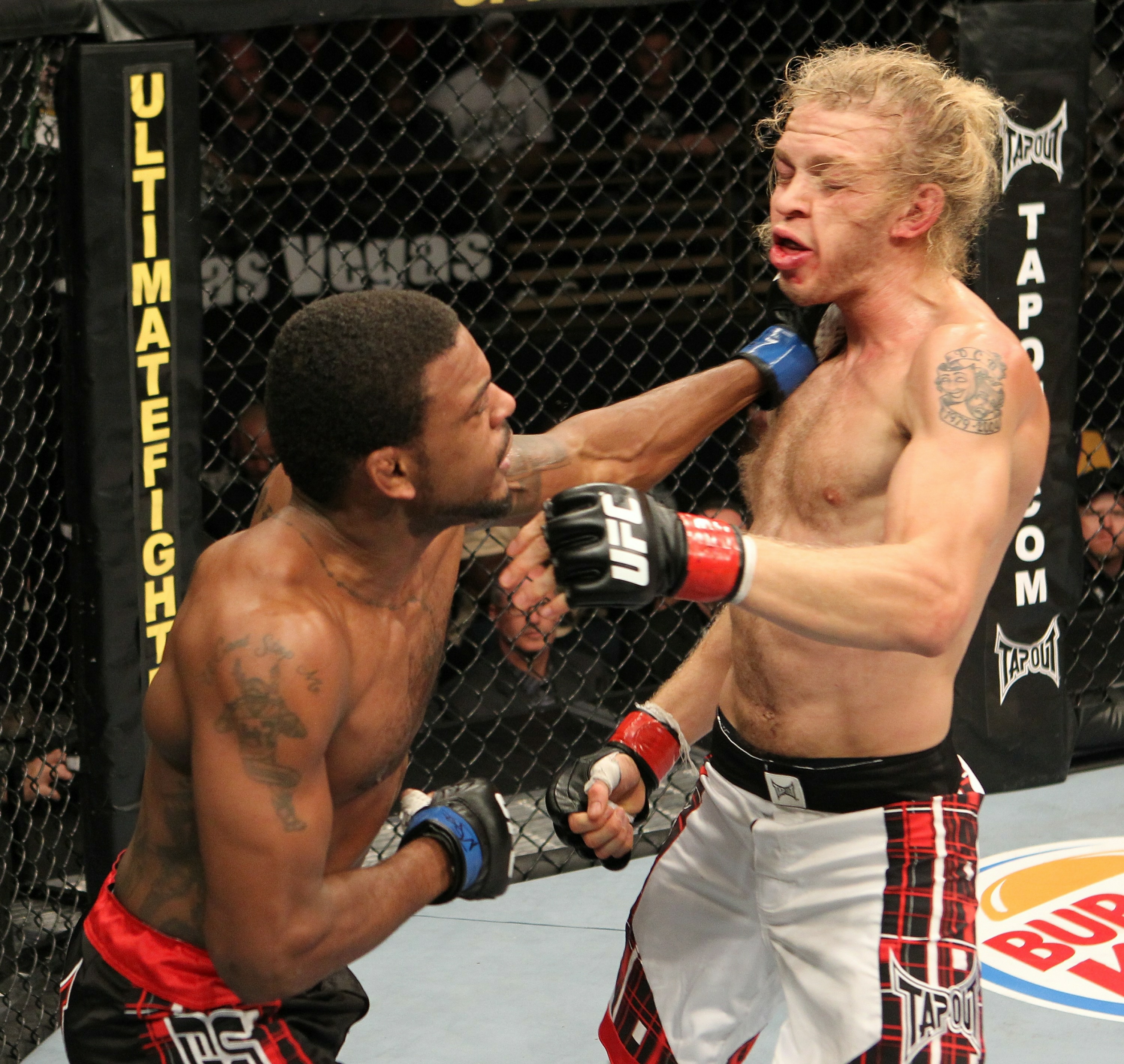 Jonathan Brookins vs Michael Johnson