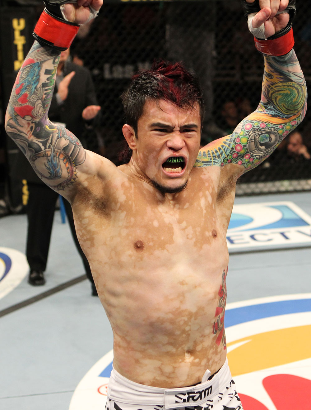The Ultimate Fighter Season 13 Finale: Scott Jorgensen celebrates his win.