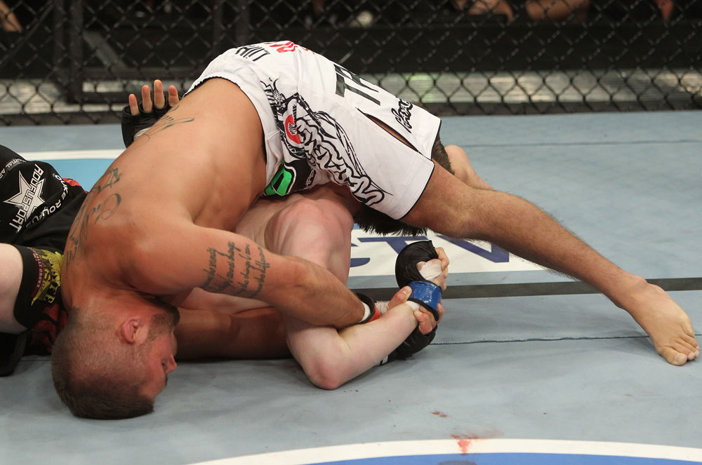 The Ultimate Fighter Season 13 Finale: Stephens vs. Downes