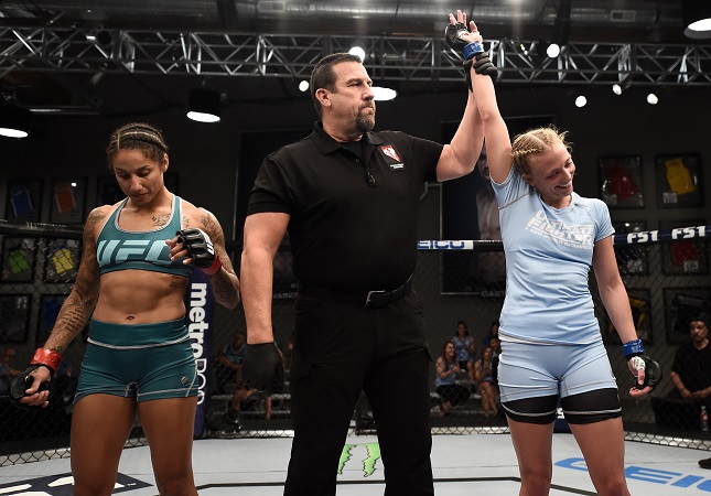 Emily Whitmire advanced to the next round on Wednesday's all-new episode of The <a href='../event/Ultimate-Brazil'>Ultimate:</a> A New World Champion