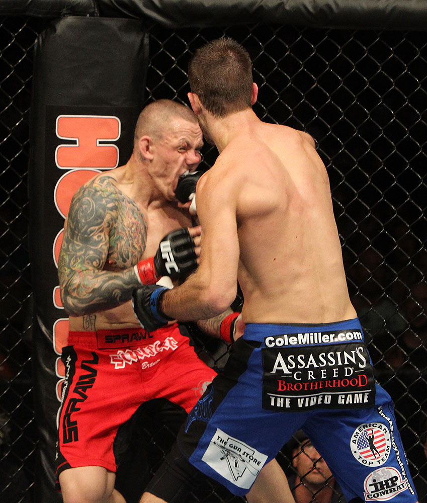 Cole Miller vs Ross Pearson