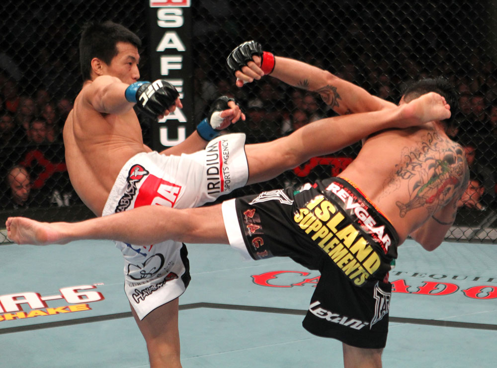 Chan Sung Jung vs Leonard Garcia