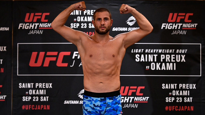 TOKYO, JAPAN - SEPTEMBER 21: Gokhan Saki of the Netherlands steps on the scale during the UFC Fight Night Weigh-in at the Hilton Tokyo on September 21, 2017 in Tokyo, Japan. (Photo by Jeff Bottari/Zuffa LLC)