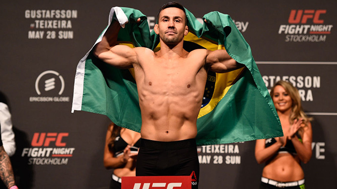 STOCKHOLM, SWEDEN - MAY 27: Pedro Munhoz of Brazil poses on the scale during the UFC Fight Night weigh-in inside Ericsson Globe on May 27, 2017 in Stockholm, Sweden. (Photo by Jeff Bottari/Zuffa LLC)