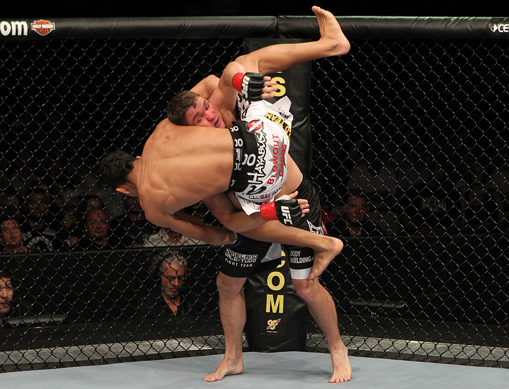 Oliveira vs. Elkins