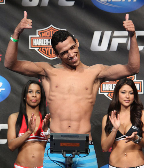 Charles Oliveira