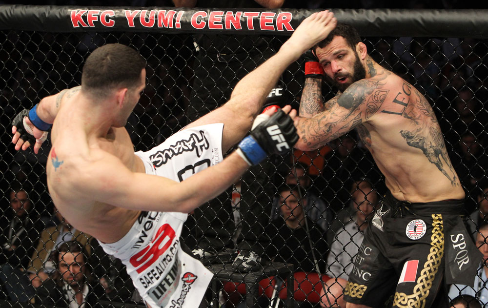 Chris Weidman vs Alessio Sakara