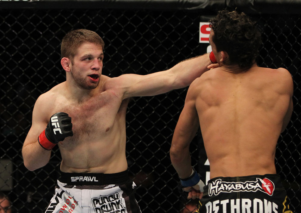 Charles Oliveira vs Nik Lentz