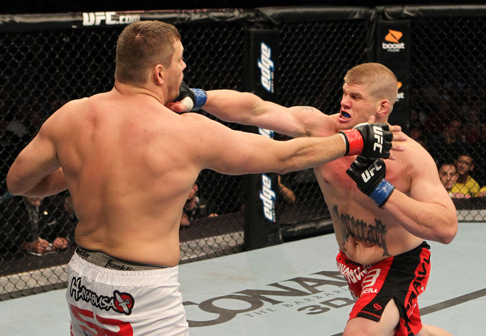 Matt Mitrione vs Christian Morecraft