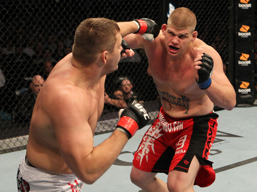 Matt Mitrione vs Christian Morecraft