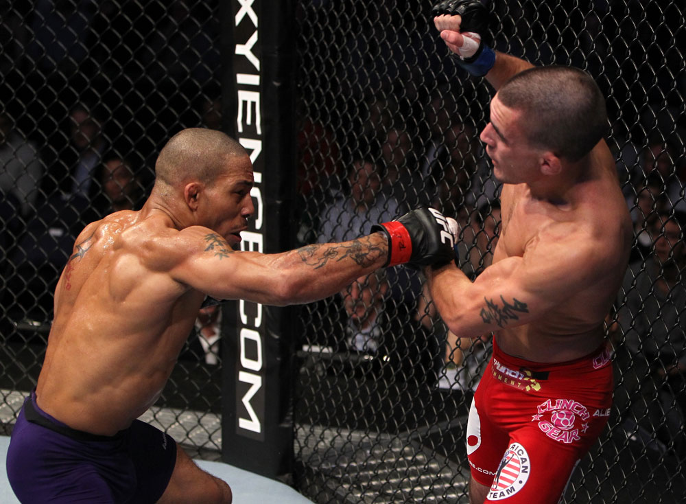 Mike Easton vs Byron Bloodworth