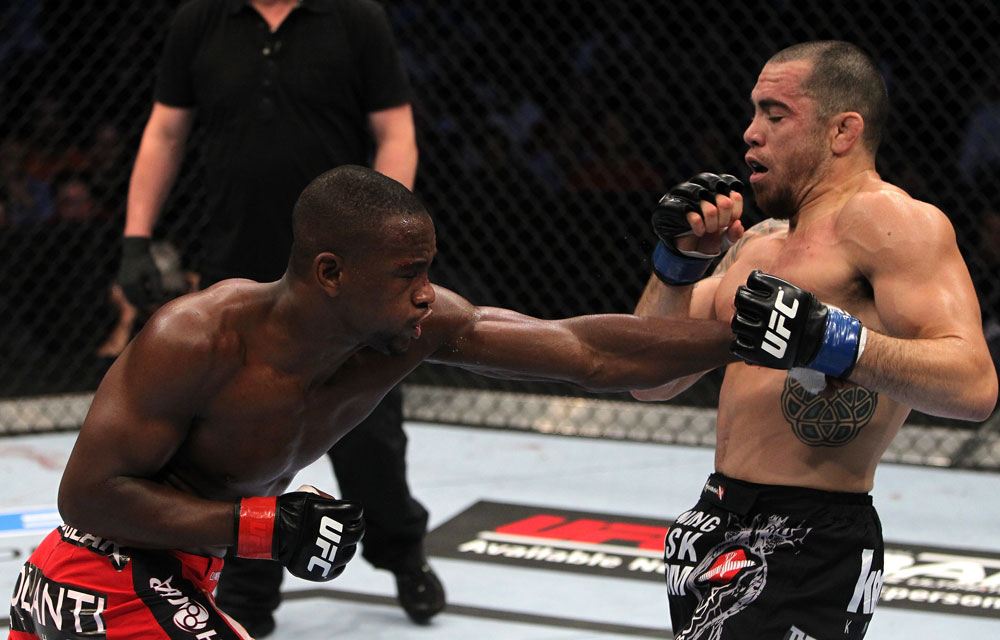 Yves Edwards vs Rafaello Oliveira
