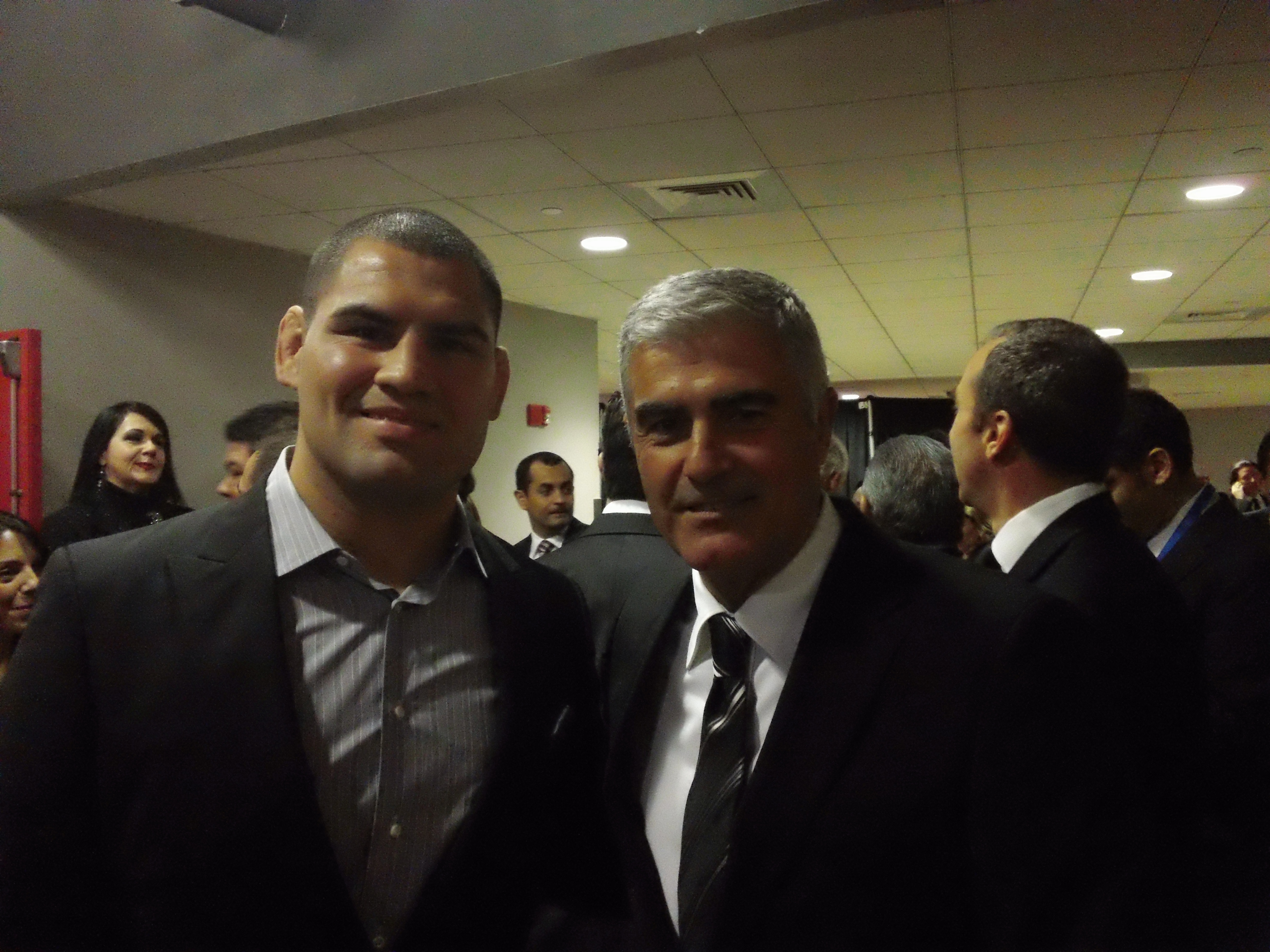 Cain Velasquez y Saul Lizaso