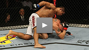 Com pedigree em wrestling, Aaron Simpson e Mark Munoz saberao quem e' o melhor lutador de MMA no sabado - mas apenas um deles esta 'mais velho e com melhor aparencia'.