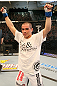 Cariaso celebrates his win over Campuzano.