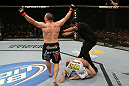 Mike Pierce vs Kenny Robertson