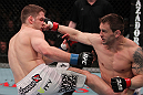 Nik Lentz vs Waylon Lowe