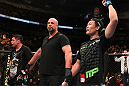 Chan Sung Jung vs Leonard Garcia