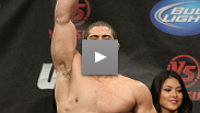 "Toquinho" uses a - wait for it - heel hook to submit fellow jiu jitsu player David Branch, and get back into the Win Column.