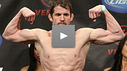 Shane Roller deixa um recado na sua estreia no UFC - vencendo por KO pela primeira vez na carreira.