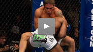 Mendes vs. Vazquez pits momentum vs. experience - is the trash talk real or did Javi hit a nerve?
