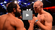 Los pesos welter Martin Kampmann y Johny Hendricks se ven las caras en su pesaje antes de entrar a decidir quien enfrentar&aacute; al ganador del evento estelar de UFC 154.