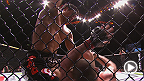 UFC on FUEL TV 7: オグル、カスティーリョ、フォートの試合後インタビュー
