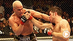 Thiago Alves vs Derrick Noble, Jason Lambert vs Rob MacDonald, Thiago Alves vs Ansar Chalangov, and Tito Ortiz vs Forrest Griffin sont &agrave; l'affiche de cet &eacute;pisode de la s&eacute;rie "UFC Unleashed".