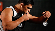 El ganador de The Ultimate Fighter Kelvin Gastelum estuvo en Las Vegas para UFC 160 y habl&oacute; con La Afici&oacute;n sobre su futuro como peso welter.