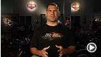 Participez au concours www.H-D.com/UFC afin de voir votre photo imprim&eacute;e sur une toile UFC, gagner une toute nouvelle moto ainsi qu'une s&eacute;ance d'entra&icirc;nement avec Cain Velasquez.