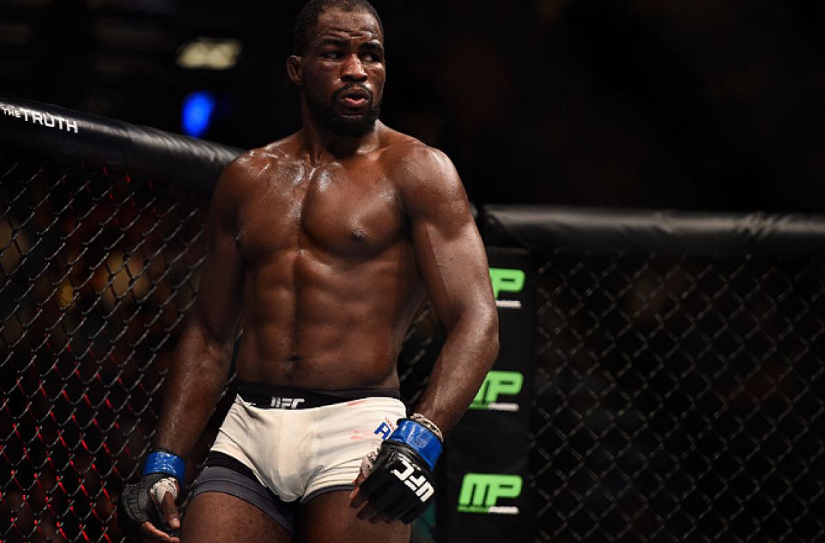 Anderson grows closer with his father during UFC run