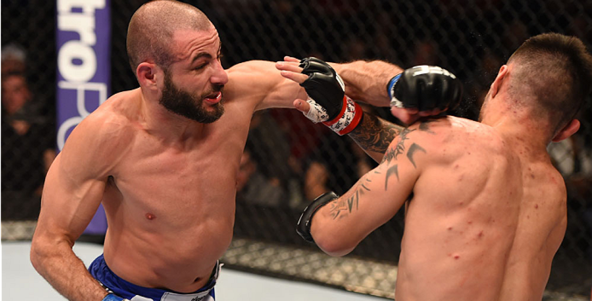 Chris Kelades Shakes It Up Before Beal Bout