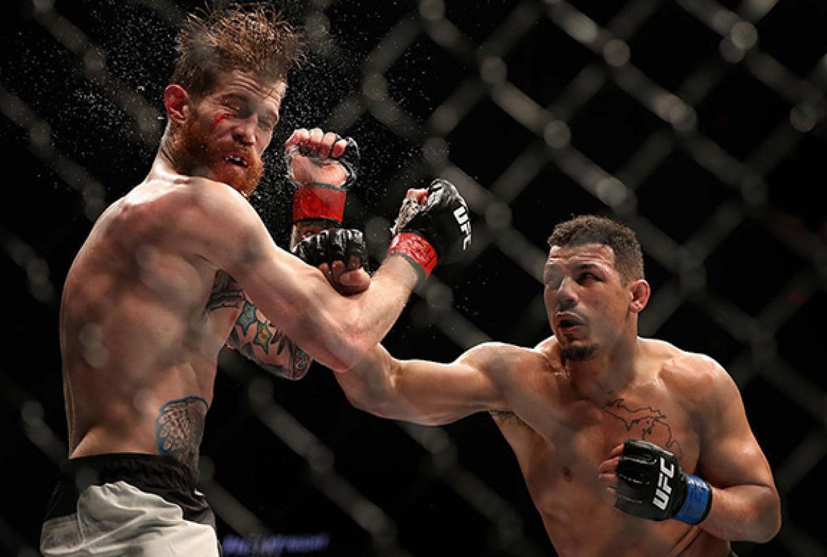 Drakkar Klose Gets Beat In The Gym, Not In The Octagon