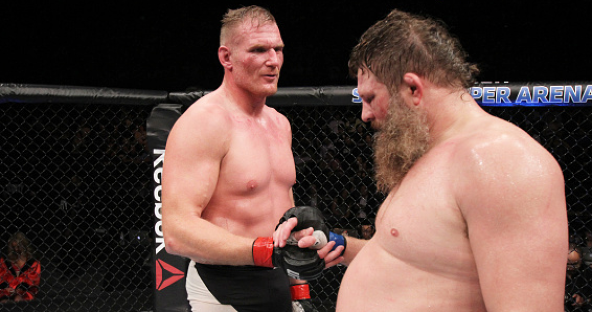 Barnett outlasts Nelson in five-round thriller