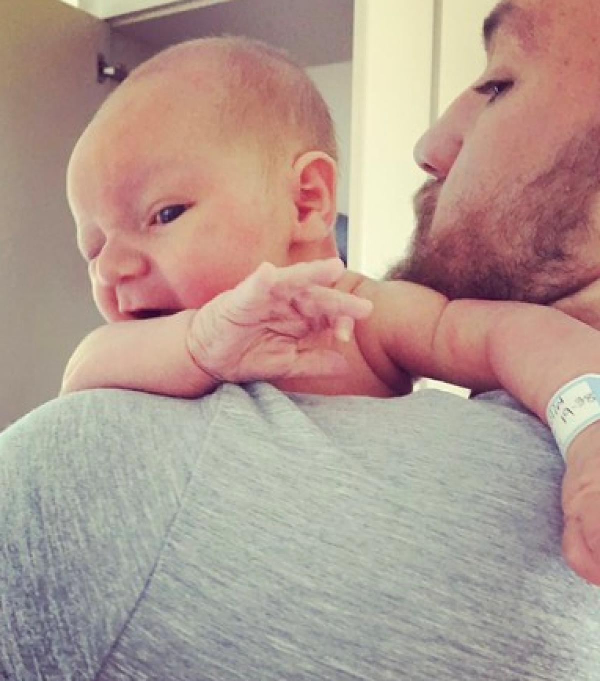 Future champ? McGregor adds new member to family
