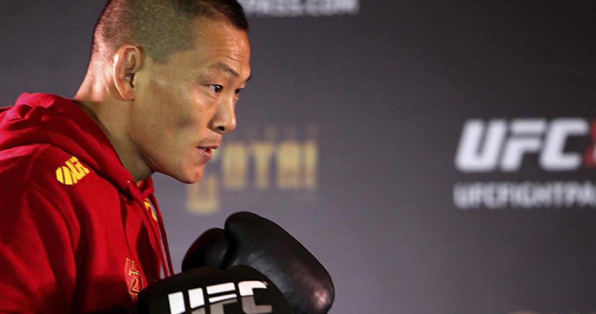 Guangyou-Vera Bout Off Vancouver Card