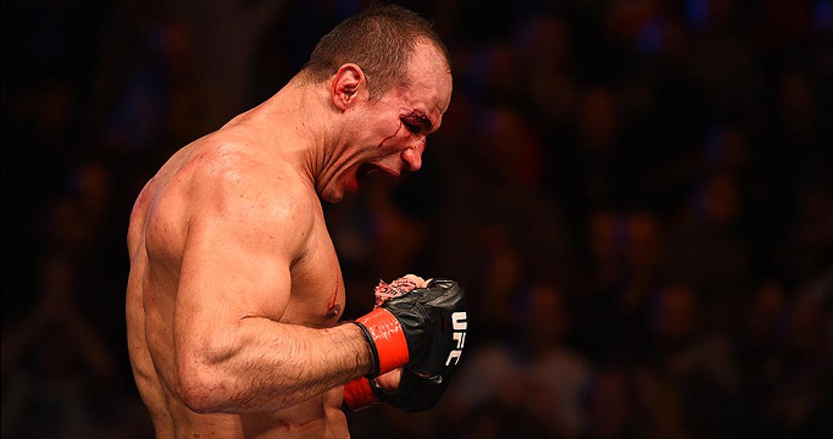 Dos Santos takes happy approach to big fight