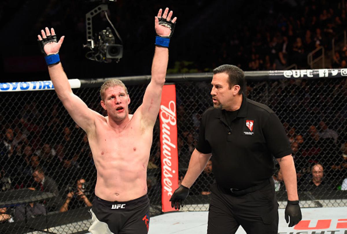 Kelly defying age in remarkable UFC run