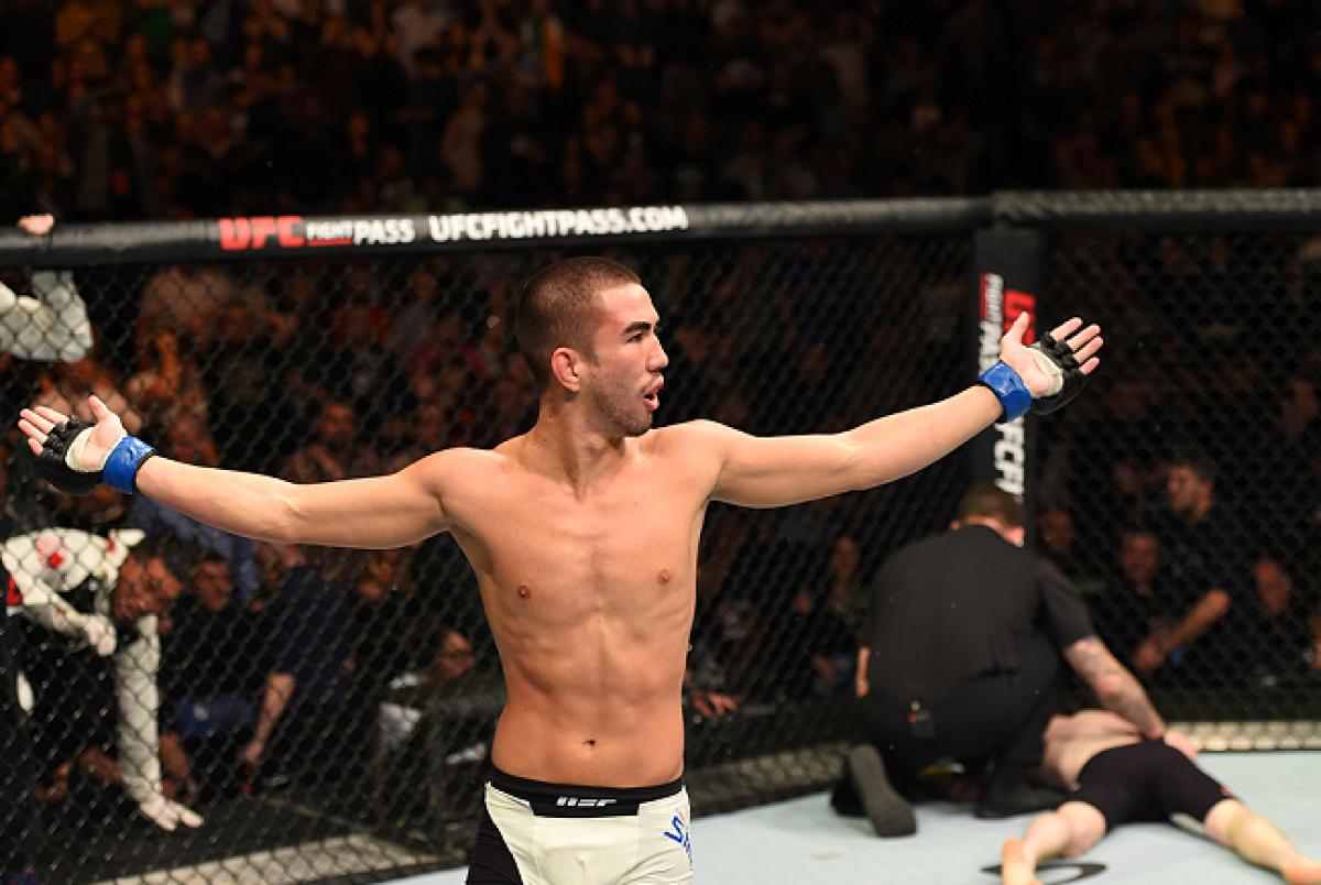 Smolka not concerned with UFC anniversary, just wants a win