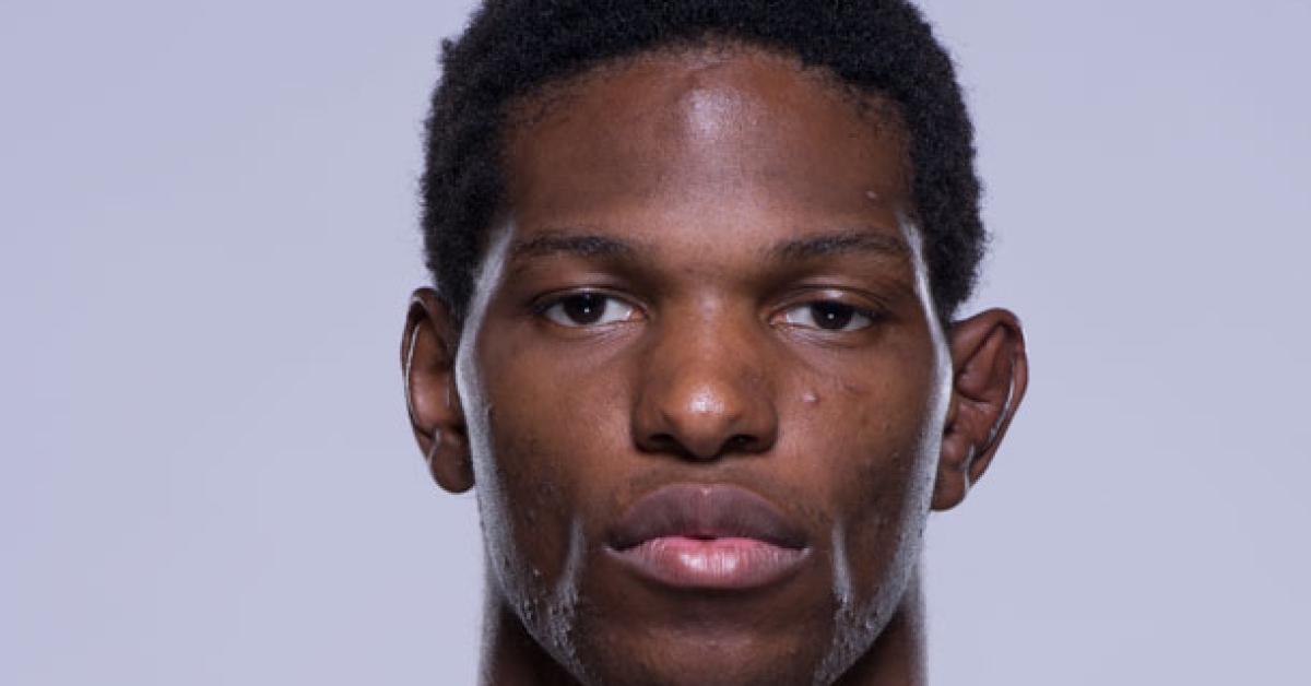 Alaska's Mitchell hoping to jolt Ultimate Fighter rivals