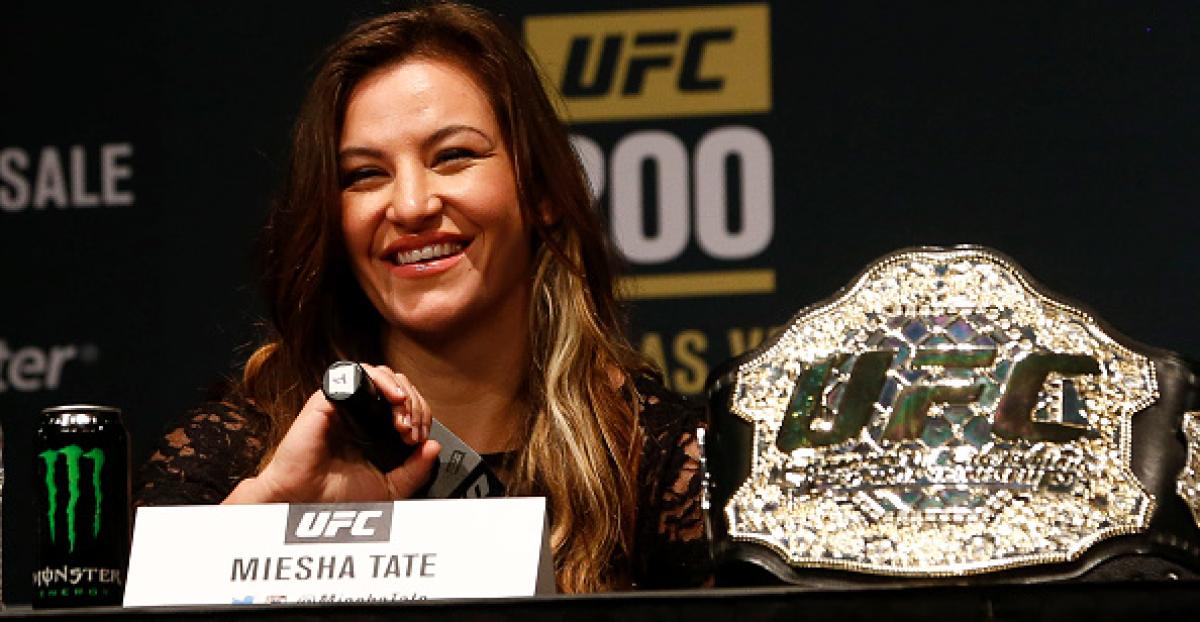 Tate prepares for UFC title defense with Rousey in her shadow