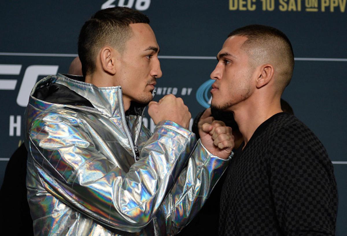 UFC 206 - Fight by Fight