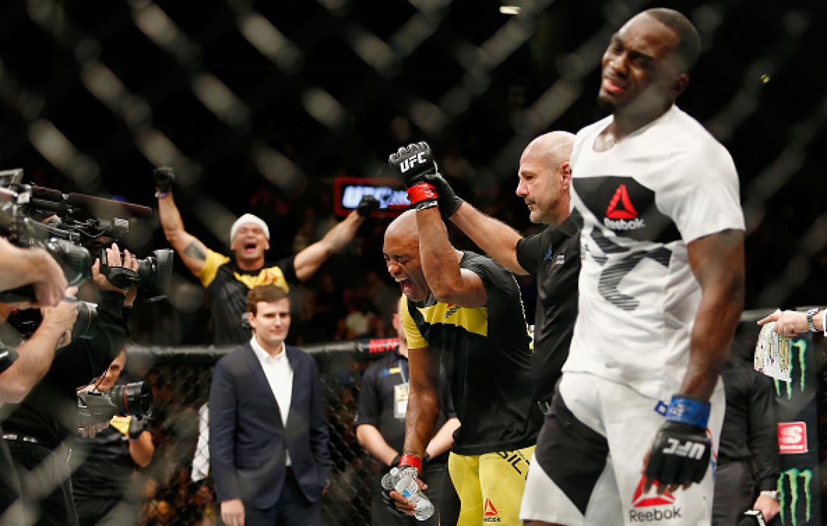 Silva, Jacare and Teixeira get wins at UFC 208