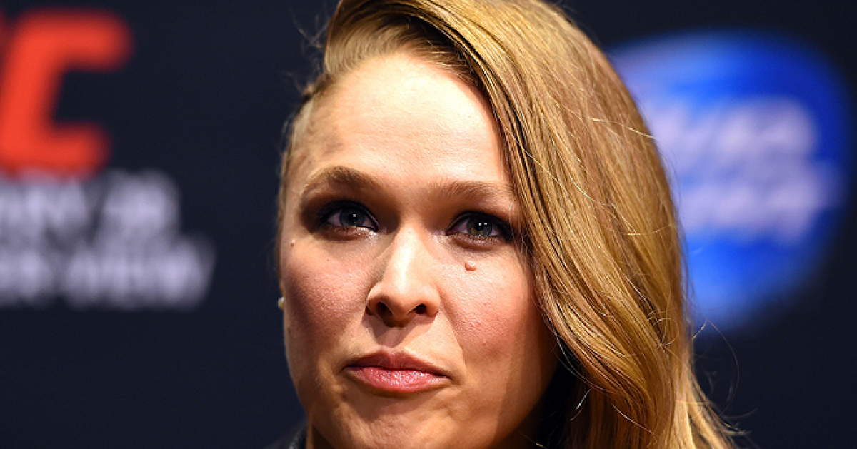 Rousey set to co-host SportsCenter on Wed.
