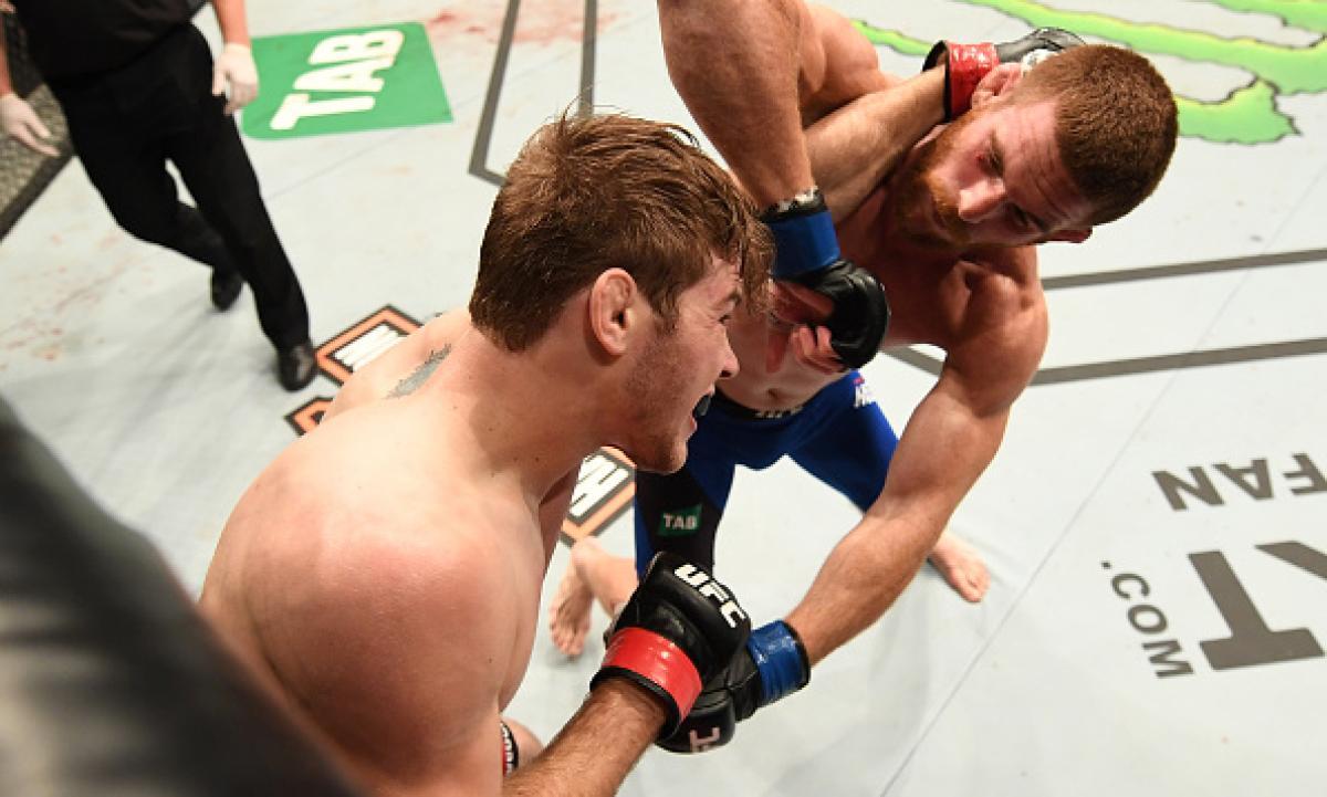 Holbrook scores decision, Volkanovski gets KO in debut