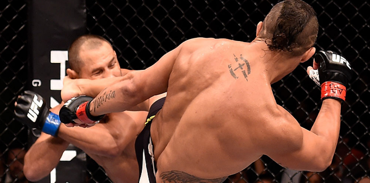 Vitor Belfort does it again, finishes Hendo in trilogy fight