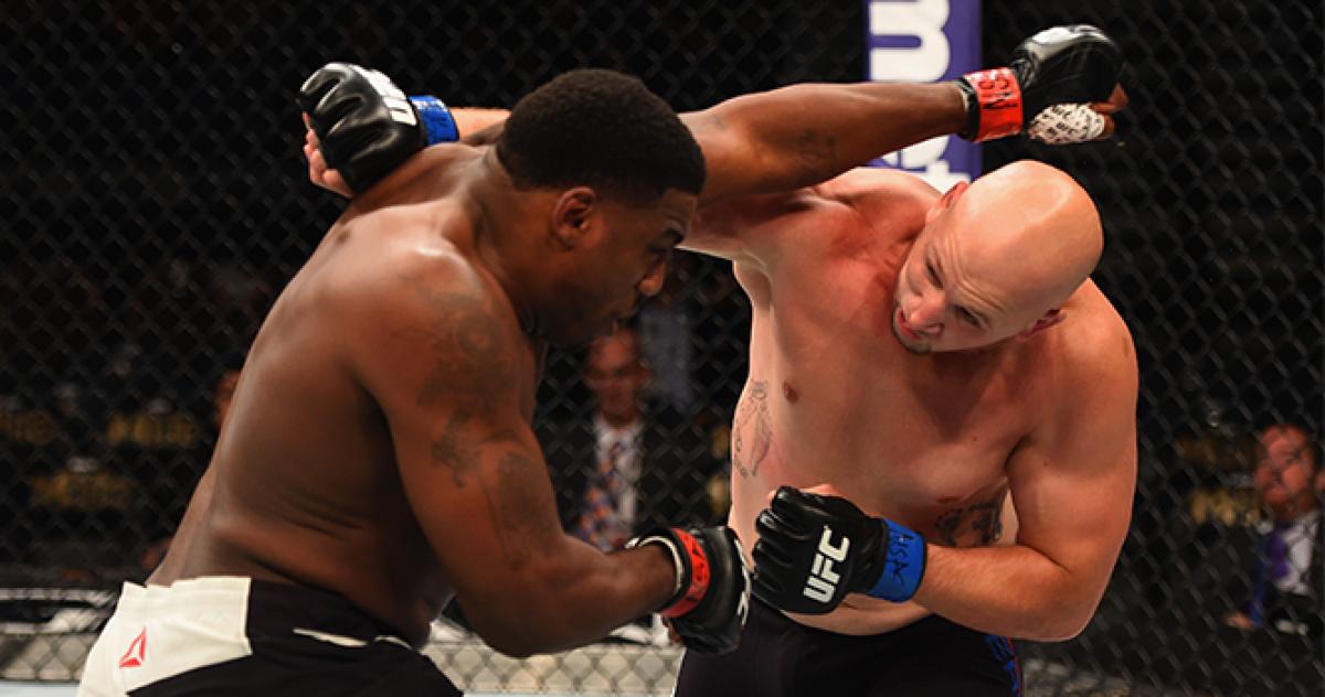 Harris defeats East in explosive FIGHT PASS battle