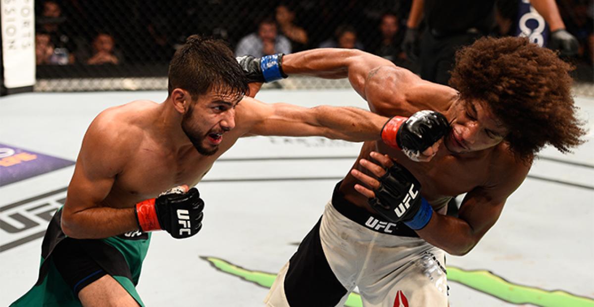 Rodriguez outduels Caceres in 5-round clash