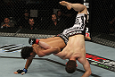 Charles Oliveira vs Nik Lentz